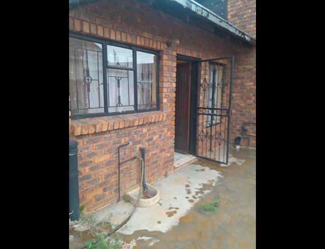 3 BEDROOM HOUSE FOR SALE IN MAMELODI EAST